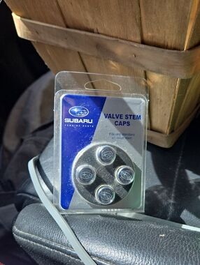 Chrome Valve Stem Caps - Silver (4-Pack) SUBARU